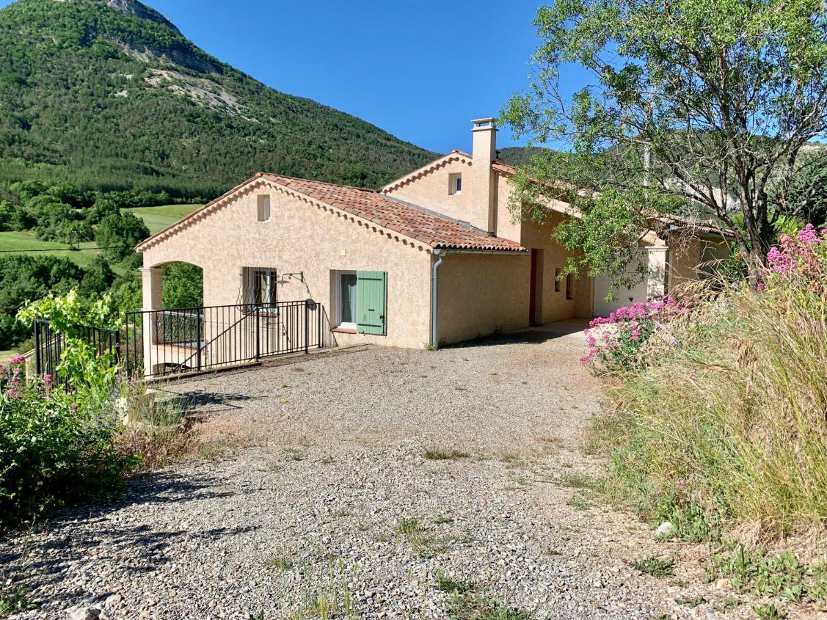 Villa De Vacances 6 Personnes Orpierre Buitenkant foto